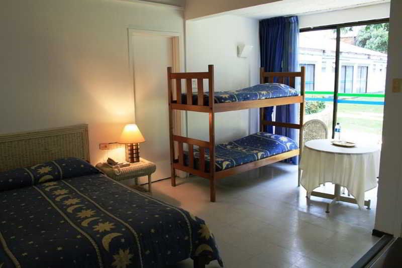 מלגאר Hotel Guadaira Resort מראה חיצוני תמונה