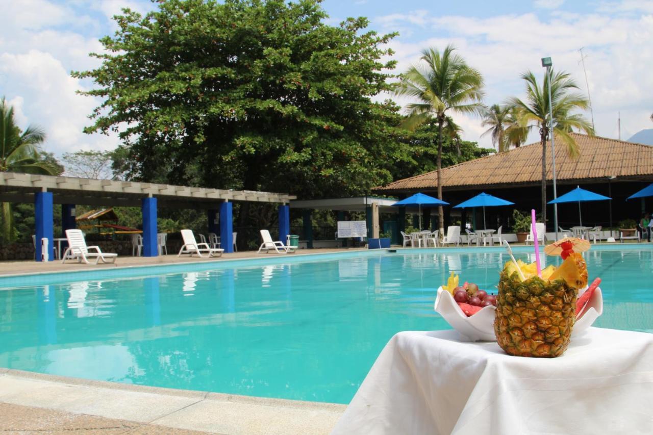 מלגאר Hotel Guadaira Resort מראה חיצוני תמונה